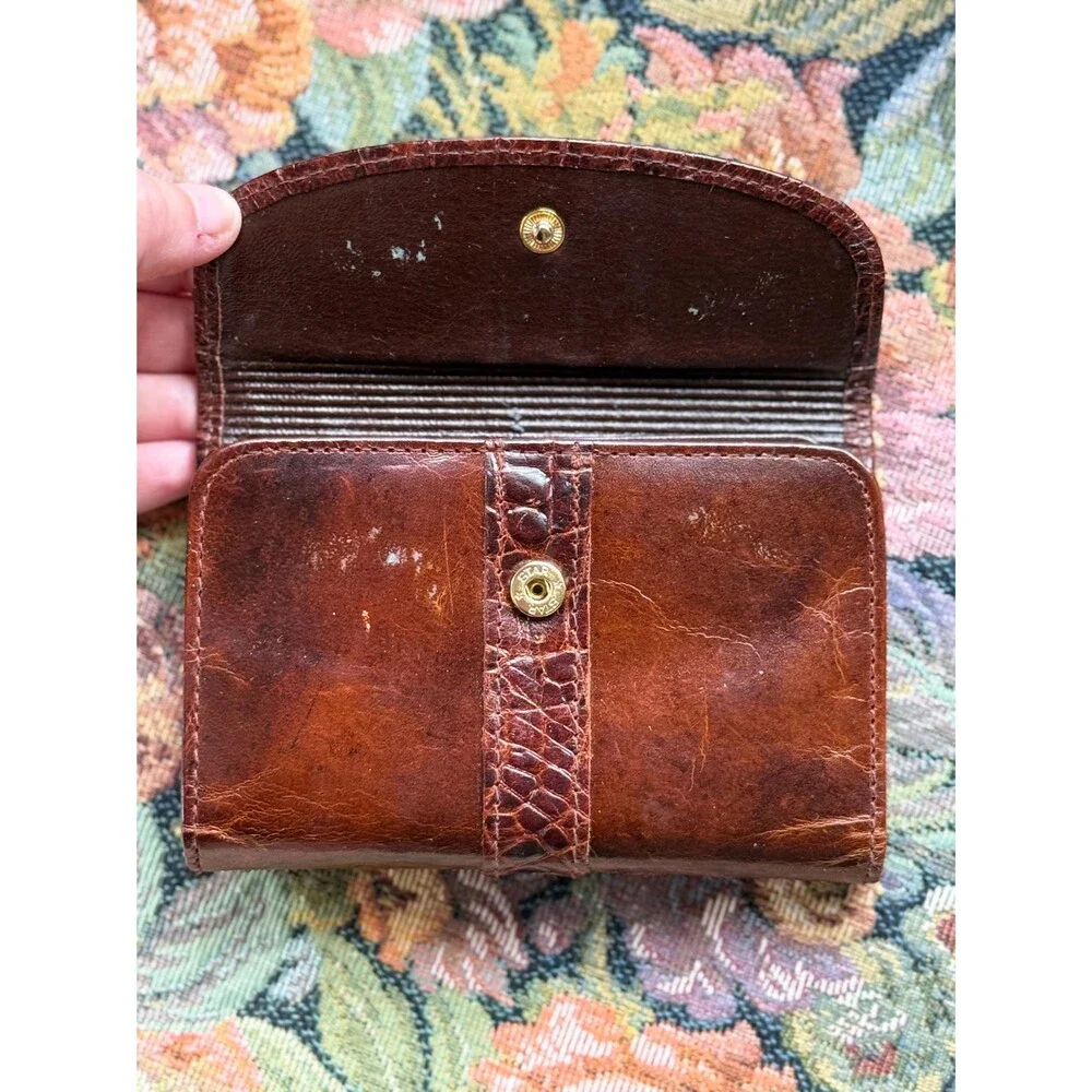 Vintage Buxton Brown Full Grain Leather Cowhide Organizer Wallet Croc Embossed